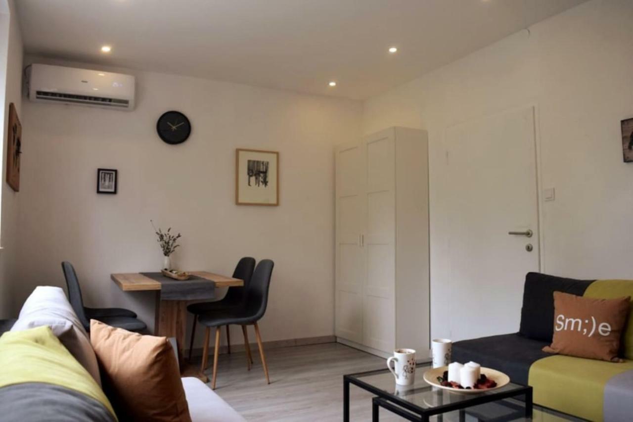 Vila Velebita, sweet cozy appartement :) Zagabria Esterno foto